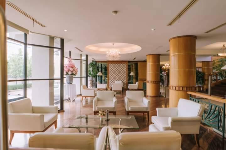 Seeharaj Hotel Уттарадіт Екстер'єр фото